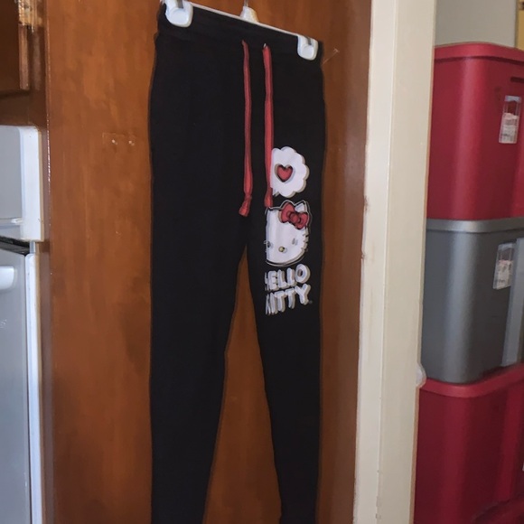 Sanrio Hello Kitty Juniors Jogger Pant sweats - Picture 1 of 7